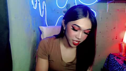 urfantasy_sweetxcali69 online show from August 4, 4:48 pm