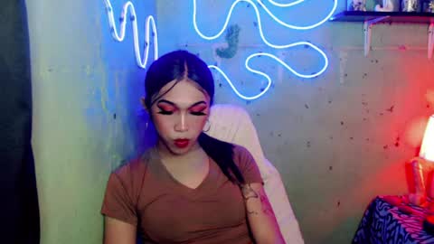 urfantasy_sweetxcali69 online show from August 4, 7:44 pm