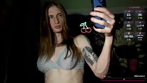 lyra online show from July 28, 5:30 pm
