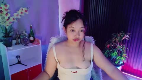 Scarlet online show from March 2, 4:42 am