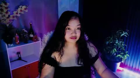 Scarlet online show from March 9, 2:02 pm