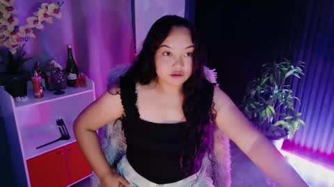 Scarlet online show from March 11, 6:38 pm