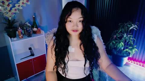 Scarlet online show from March 13, 2:42 am