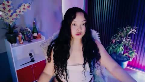 Scarlet online show from March 13, 4:10 am
