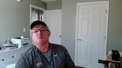Gregor online show from April 28, 2:21 pm