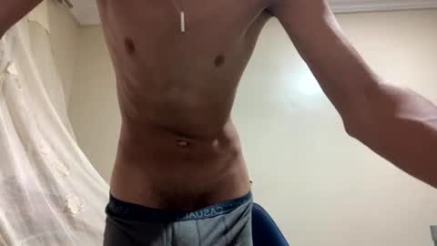 urfavtwinkx21 online show from July 2, 5:47 pm