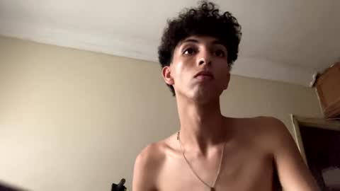 urfavtwinkx21 online show from July 8, 6:56 pm