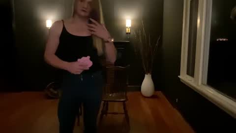 UrFemmeAddiction online show from July 23, 8:16 am