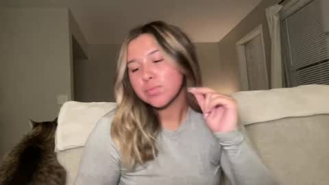 urgirlgracie966 online show from July 19, 2:35 am