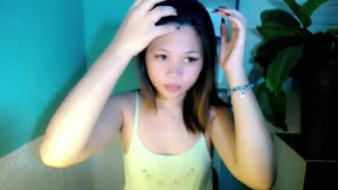 urgoddessawoman_xvx online show from August 8, 8:14 am