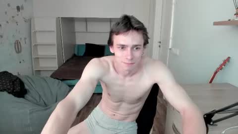 urgoddessboy online show from July 11, 10:38 pm