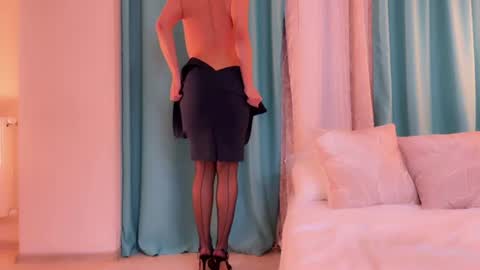 Jenny online show from July 12, 8:59 pm