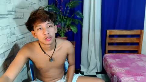 urhardfucker_joseph online show from August 9, 4:13 am