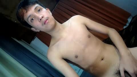 urhot_johny online show from June 18, 7:03 pm