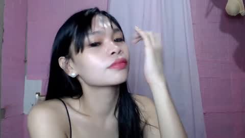 urhotfuckinginnocent1 online show from July 31, 1:56 am