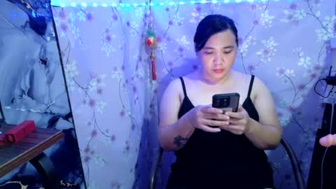 urhotjen online show from August 8, 7:41 am
