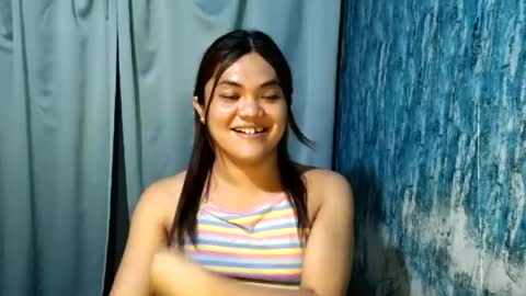 urhottie_bella online show from July 8, 2:04 am