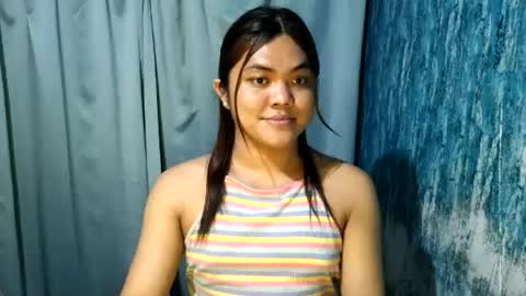 urhottie_bella online show from July 10, 7:14 am
