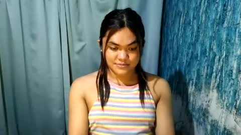 urhottie_bella online show from July 10, 8:42 am