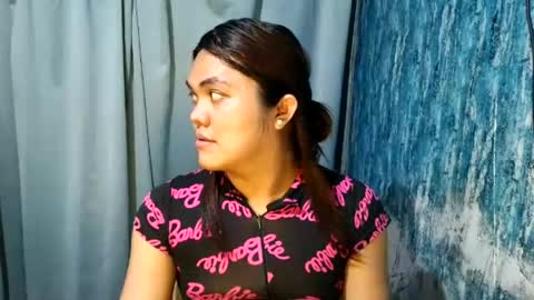 urhottie_bella online show from July 11, 7:58 am