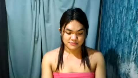 urhottie_bella online show from July 25, 3:16 pm