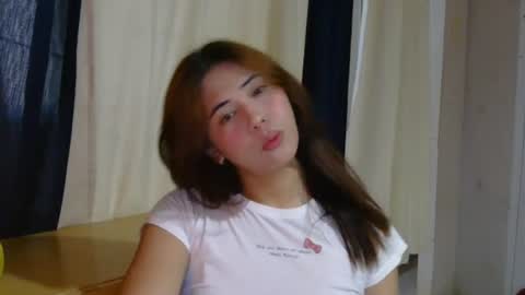 urhottie_nova online show from August 11, 3:08 am