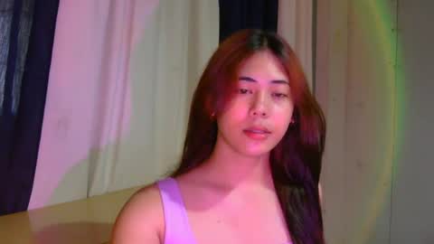 urhottie_nova online show from August 14, 2:37 am