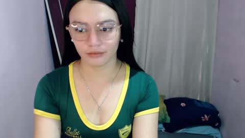 urhottiest_katey online show from July 21, 6:06 am