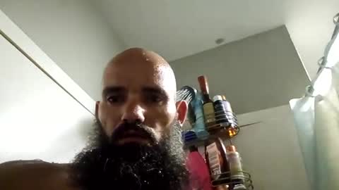 urhukleberry69 online show from June 25, 8:06 am