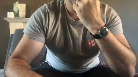 Hung Daddy online show from August 10, 11:11 am