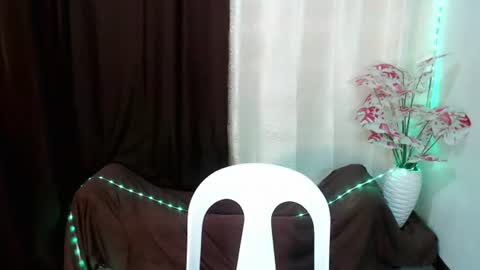 urhunky_boy online show from July 30, 2:35 pm