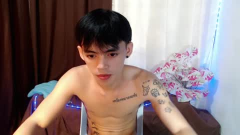 urhunky_boy online show from August 10, 2:18 pm