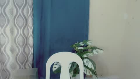 urlovely_che online show from August 1, 7:47 am