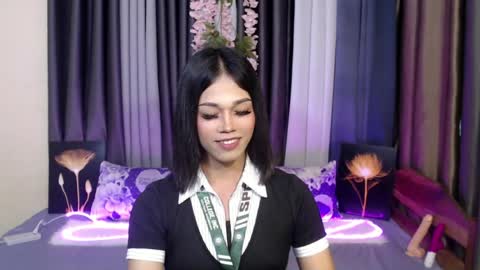 urlovely_jemma online show from August 7, 12:32 am