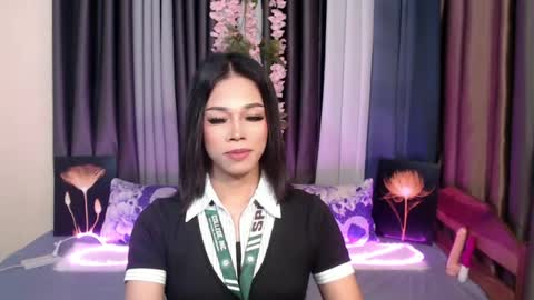 urlovely_jemma online show from August 8, 9:15 pm