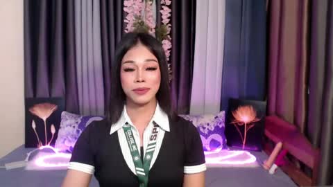 urlovely_jemma online show from August 11, 2:24 am