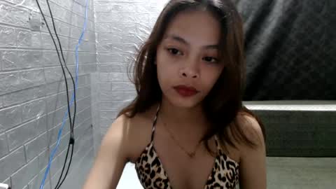 juliana online show from August 3, 4:47 pm