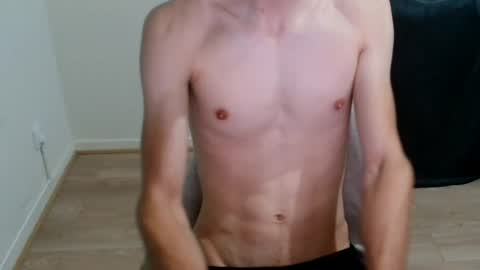 urluckyboi online show from June 17, 9:03 pm