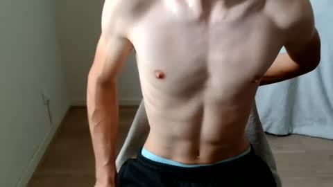urluckyboi online show from July 13, 2:02 pm