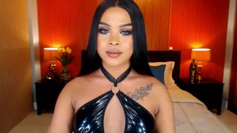 urmajestytyra online show from August 7, 1:27 am
