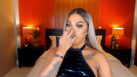 urmajestytyra online show from August 8, 11:16 pm