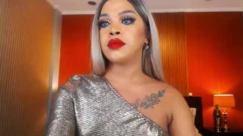 urmajestytyra online show from August 11, 2:57 am