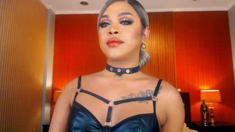 urmajestytyra online show from August 13, 10:02 pm