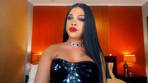 urmajestytyra online show from August 15, 3:54 am