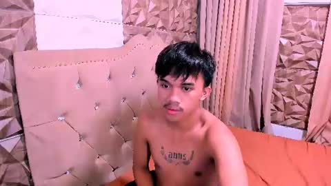 VHAN online show from August 11, 7:21 am