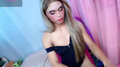 lover pol online show from August 8, 12:05 pm
