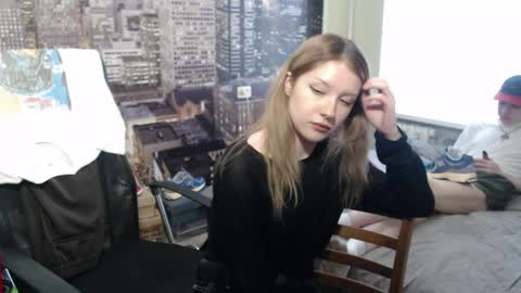 Mary online show from May 29, 1:41 am