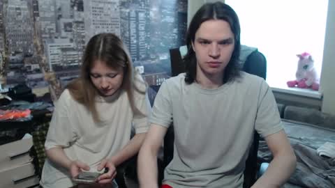 Mary online show from June 3, 2:26 am