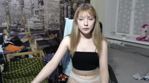 Mary online show from June 3, 10:13 pm