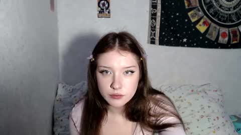 Mary online show from August 14, 7:06 pm